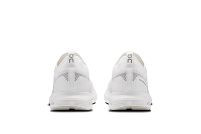 On Cloud 6 Versa White / White Colorway