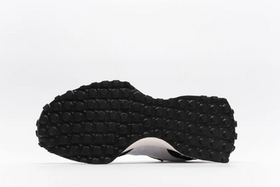 New Balance 327 Black White N