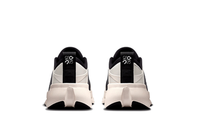 On Running Cloudsolo Loewe Black Eggshel